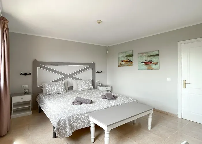 Appartamento B-rent Casa Angela Pool View