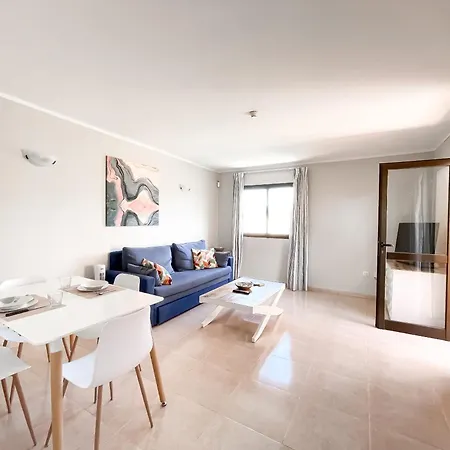 Appartement B-rent Casa Angela Pool View