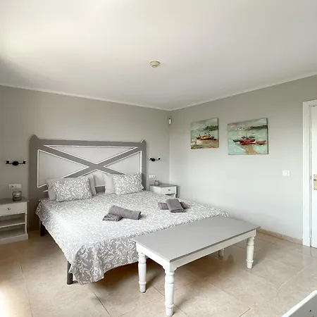 Appartement B-rent Casa Angela Pool View