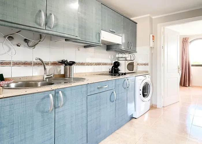 B-rent Casa Angela Pool View קורלחו