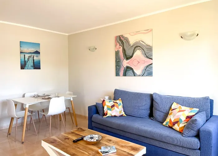 B-rent Casa Angela Pool View דירה קורלחו