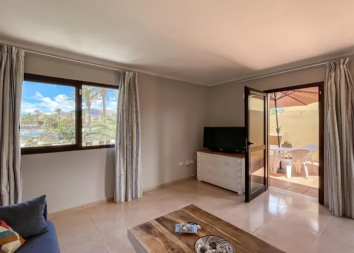 B-rent Casa Angela Pool View דירה *