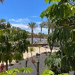 B-rent Casa Angela Pool View קורלחו