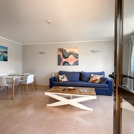 B-rent Casa Angela Pool View Apartment Corralejo