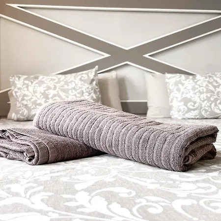 B-rent Casa Angela Pool View Apartment *