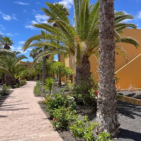 Appartamento B-rent Casa Angela Pool View *