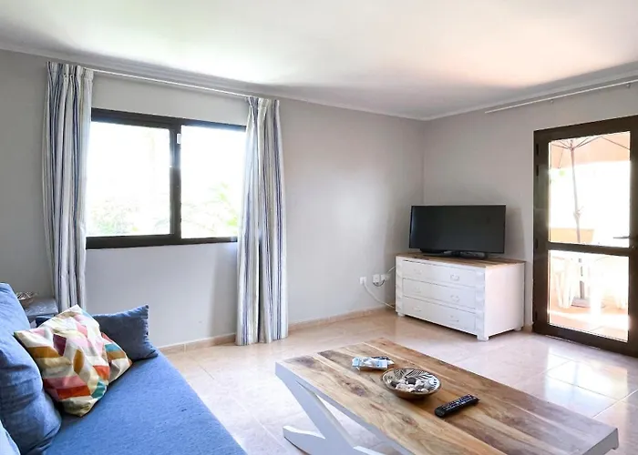 B-rent Casa Angela Pool View